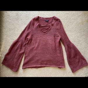 Super soft rip necked mauve sweater